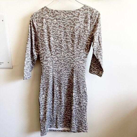 McLaughlin Grey Resort Wear Mini Dress Small - Picture 8 of 8